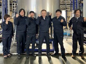 私たち6人でやってます！！