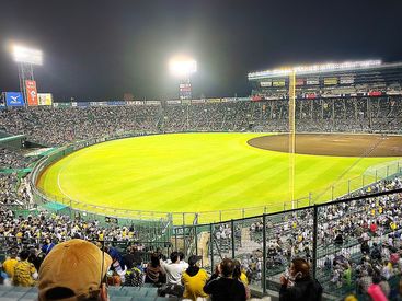 基本的には"誘導"がメインなので、
指定の場所に立っているだけでOK！
『人間観察が好き』など気軽な理由でOK！