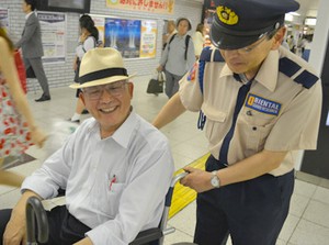 ★土日の面接・研修も対応★
WEB面接もOKです◎来社不要！
20～60代まで幅広く活躍中！
電車好きさん必見のレアバイト♪