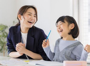 生徒の「できた！」がやりがい◎
得意な1科目から選べます♪
未経験でもしっかりと研修でサポートします！
※写真はイメージです