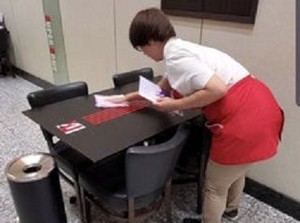 ★未経験でも全く問題ありません★
初めは、先輩STAFFとペアを組んでオシゴトするので安心ですよ◎