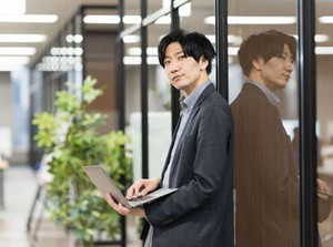 無資格・未経験OK★仕事で必要な資格は、"無料"で取得できます！訪問先で困ったことがあればTEL確認できるので安心◎