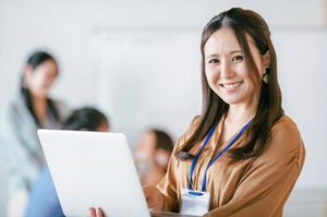 ◇その他お仕事あります♪◎週3～♪駅チカ♪車通勤♪スキマ時間でサクッと♪◎事務♪データ入力♪軽作業♪飲食店♪工場♪など
