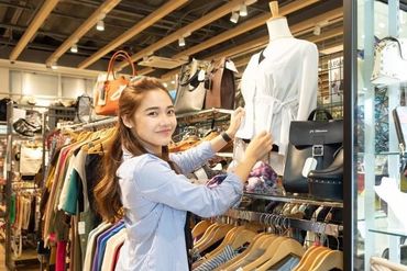 まずはレジ打ちからスタート！
徐々に慣れていけば問題ありません◎
シフトは希望を考慮します♪