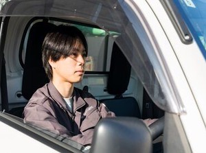 ＜安定の正社員デビューしよう♪＞
未経験でも普通免許があればOK！
☆金・土曜日に勤務できるアルバイトも同時募集中☆