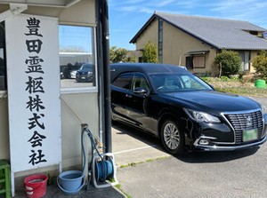 他のお仕事では、なかなか経験できない
ーーー”旅だち”の見送り人。
色んな人生を垣間見ることが出来るお仕事です◎