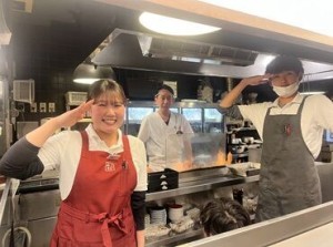 ＼スタッフ同士の仲の良さバツグン！／
店長は、スタッフをとっても大事にしているんです◎