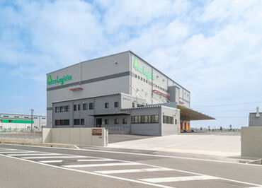 新倉庫オープンにつき
リフトマン正社員大募集！

経験が無くてもOK！初めての方もOK！
土日休み◎