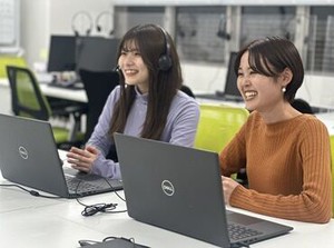 ＼自分らしさを大切に♪／
髪色・ピアス・ネイル・ヒゲもOK◎
おしゃれを我慢せず高時給バイトができちゃう★
