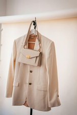 ﾟ*｡☆ NEWスタッフ募集 ☆。*ﾟ
20代～40代の女性スタッフ活躍中！
人気BAGブランドでのお仕事♪
経験者優遇☆彡