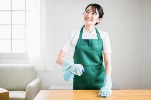 難しい道具は一切使いません◎
床を掃いたり、拭いたり…
モクモク作業で無理なくプチ収入GET★