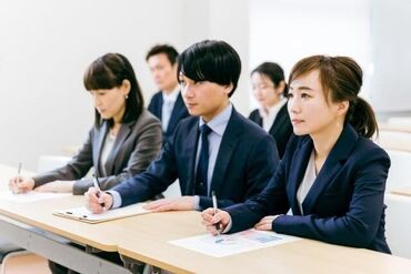 初めて派遣に登録するから不安
自分に合った仕事を見つけられるかな
⇒徹底フォローで不安もしっかり解消◎
※イメージ画像です