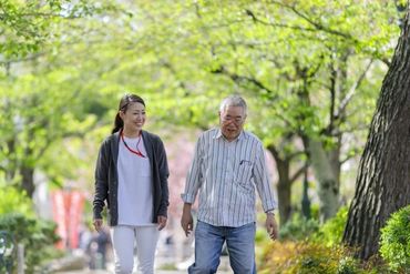 何らかの理由で介護業界から離れた、
そんな方々の久々の復職も応援♪
お好きな曜日で働いていただけます！