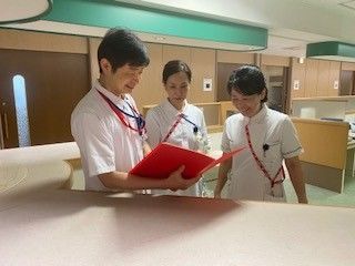 駅から徒歩1分!!通いやすさバツグン★
きれいな施設で快適にお仕事♪未経験・経験者どちらも大歓迎＊