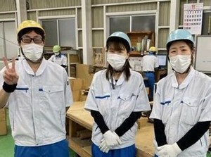 ミスが無いように丁寧な作業を心掛けましょう！
分担作業で業務に追われる心配ナシ◎
日々協力しながら業務に取り組んでいます♪