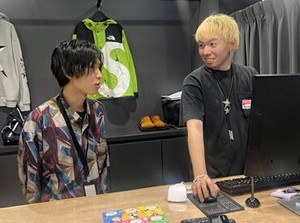 販売・接客から始めて、買取のお仕事まで…♪
ブランドに関する知識が働きながら身につくので、自分の成長にテンションUP◎