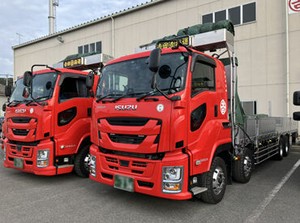 入社直後から10ｔトラックの運転をお任せ！
応募前に見学、カジュアル面談などもOK♪
会社や業務内容をご説明します◎