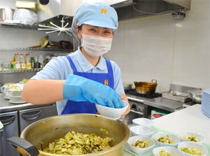 仕込みや調理を中心に
簡単作業がメインだから未経験も安心。
短時間や扶養内もOKで、
自分のペースで無理なく働ける環境です。