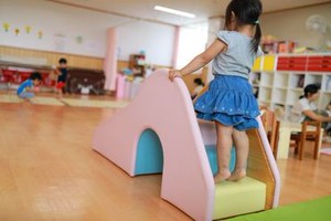 保育無償化もあり、あなたの資格/免許を必要とする子どもたちが沢山います！
乳児保育から始めてみませんか？