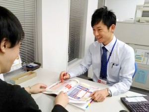 安定して稼げる人気のオフィスワーク♪男女問わず、 20代が活躍中！チームワーク良く、アットホームな雰囲気です★