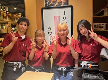 心斎橋駅から徒歩3分◎
先輩がしっかりサポートするので、安心です♪