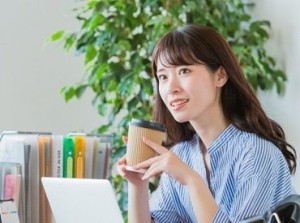 業界未経験スタートの方はもちろん、
ブランク明けでお仕事復帰する方など
様々な方が元気にイキイキと活躍しています☆