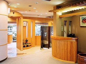 鳥取駅近くにある老舗旅館でのお仕事！
駅近くではありますが、車通勤も相談OK
無料駐車場あります◎