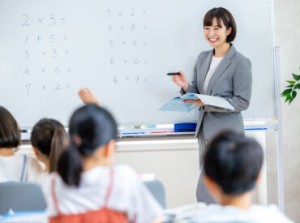 服装は私服OKです♪
準備がしやすいので、家事・育児の合間や学校終わりに気軽に働けます◎