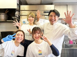 原宿の元祖ふわふわパンケーキのお店！有名パンケーキが、まかないで食べられますよ☆＜じっくり安定、長期勤務できる方歓迎！＞