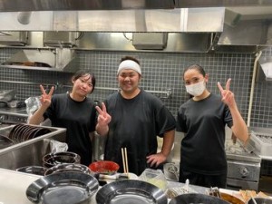 ≪他店舗同時募集中≫
まかないのラーメンはおなかいっぱい食べてOK！
無料なのも嬉しいポイント◎食費浮かせちゃおう♪