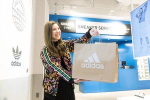 ＼学生やフリーターも活躍中／
週2日～勤務OK！自分らしく働ける♪
adidasの人気商品をお得に購入も可◎