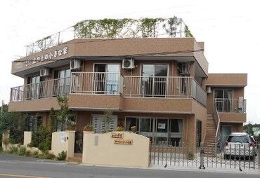 9室のサ高住でゆとりのある介護が可能！