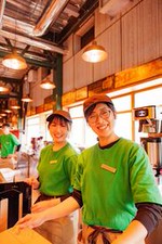 Wワーカーさんや扶養内希望の方など、勤務できる日が少ない方も大歓迎です！
接客やアルバイト未経験の方も歓迎♪