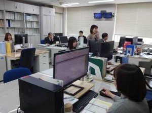 ＜大学で事務のオシゴトに挑戦♪＞
未経験OK！
簡単なPC作業ができれば問題ナシ♪
分からないことは何でも聞いてください◎