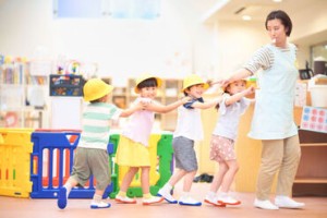 あなたの経験を活かして働けます♪
学生〜シニアまで幅広く活躍しています！
ぜひご応募ください！