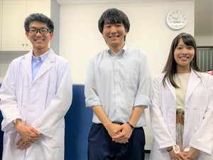 応募者全員必ず面接します！
筆記テストなしで安心★
アナタの得意を活かせる環境です◎
子ども好きさんも必見のオシゴト♪