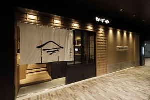 未経験スタッフ活躍中！
「家庭料理の経験しかない」
という方も大丈夫＊
簡単な作業からお任せします♪