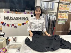 お仕事はお洋服の受け渡し◎
「土日だけロングでガッツリ稼ぎたい」
「平日、家事の合間の短時間」
などシフトは相談OK♪