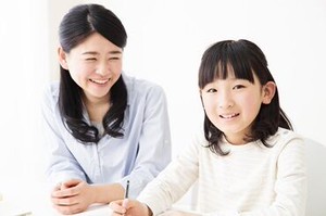 生徒の「できた！」がやりがい◎
得意な1科目から選べます♪
未経験でもしっかりと研修でサポートします！
※写真はイメージです