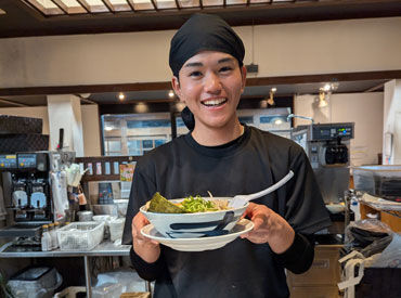 ★絶品まかないあり★
社割で食費の節約にも♪
丸源ラーメンの看板商品は「肉そば」です♪