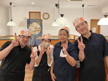 ＼草加駅前店と松原店で合同募集！／
勤務地やシフトなど、希望があれば
面接時にどんどんご相談くださいね◎