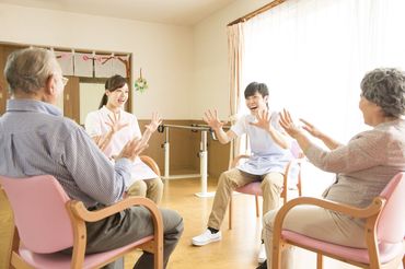 お仕事探しをお手伝い♪
「自分に合った所あるかな…」
「人間関係が心配…」etc.
細やかなフォローで就業をサポートします☆