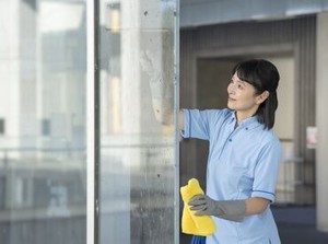 管理員や清掃のお仕事★
難しい作業はありません！
初めての方も、丁寧に教えます◎
何でも質問してください！