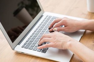 履歴書は不要！最短次の日には働ける♪
出張面接・WEB面接(LINEがあればOK)も行っています！
まずはお気軽にご応募ください！