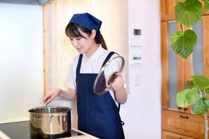 8時～20時の間で勤務OKです。
ご自身のスケジュールに合わせて勤務できます。
※画像はイメージです
