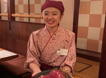 焼肉屋さんならでは！
お誕生日には、お祝いの品としてお肉をプレゼントしています★
普段頑張ってくれてる皆さんへお祝いです◎