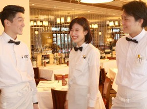 興味はあるけど迷う…自分にできるかな…
そんな方は、一度お店を見に来てください！
見学してみて、興味が湧いたら面接へ♪