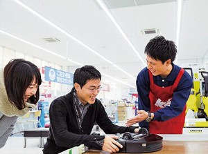 未経験スタート大歓迎♪
充実のサポート体制や周りのフォローがあるので、
困った時は何でも聞いてくださいね( ^o^ )/◎