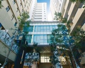《天神/博多》駅ちか好立地！16時or17時定時！さらに月9日休みでプライベート充実◎”転勤なし”地元福岡でずっと働けます！