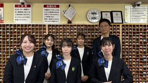 約110人のパート・アルバイトスタッフが
力を合わせて働いています★

人数が多いので、シフトの融通も
利きやすいのが嬉しい！